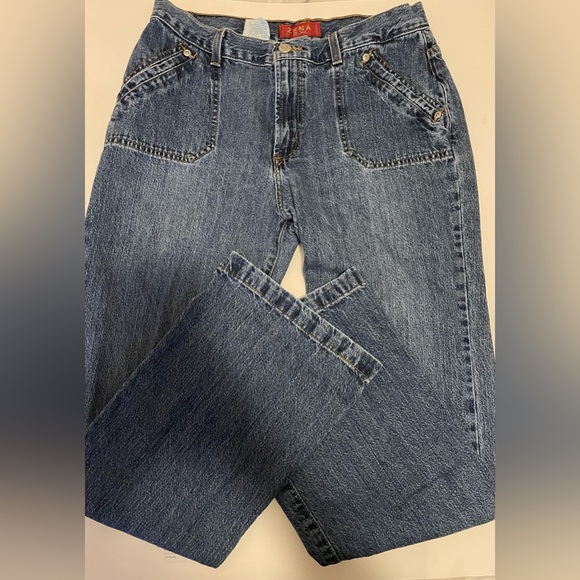 Zena Jeans - Picture 1 of 3